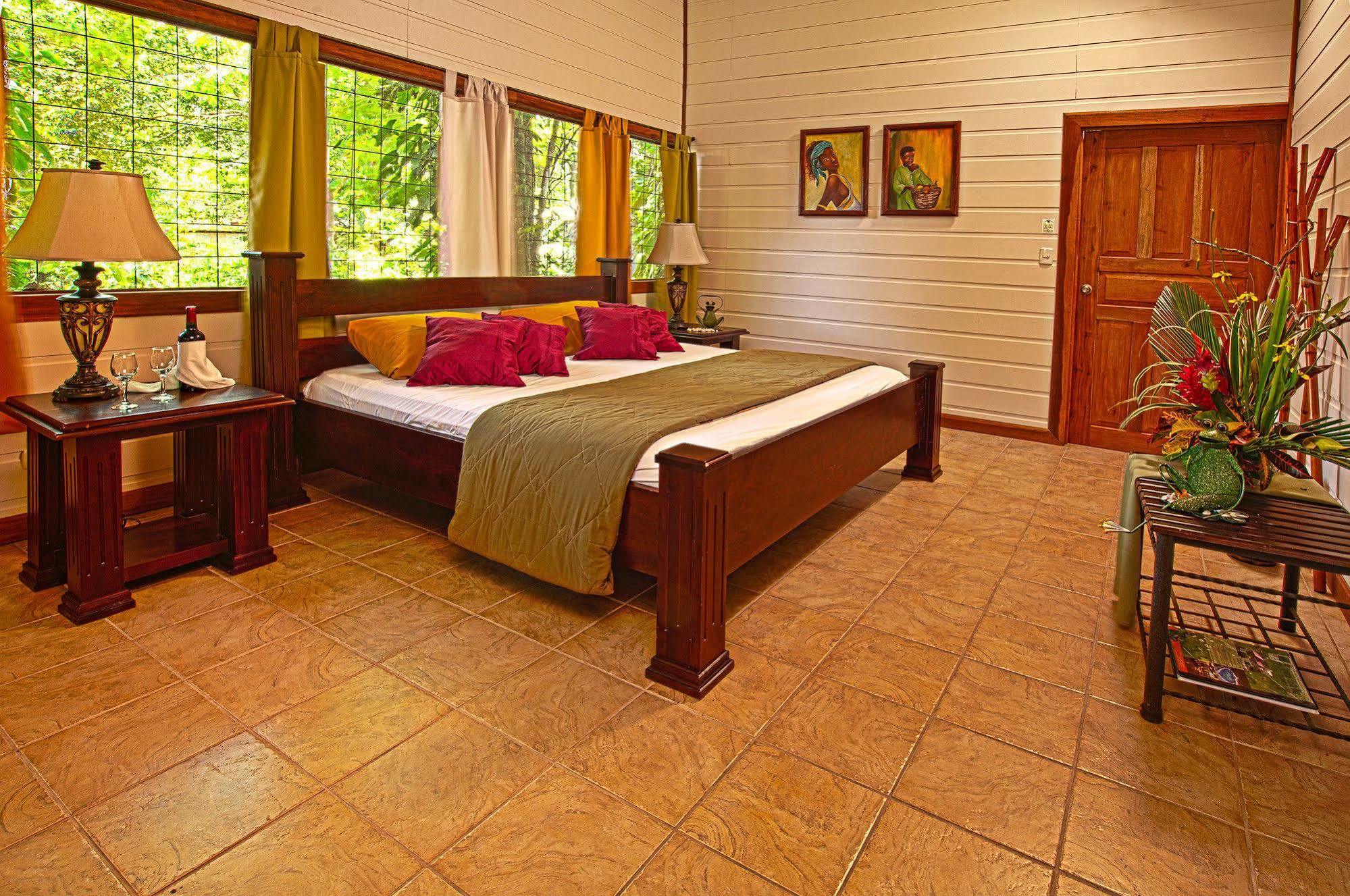 Evergreen Lodge Tortuguero Dış mekan fotoğraf